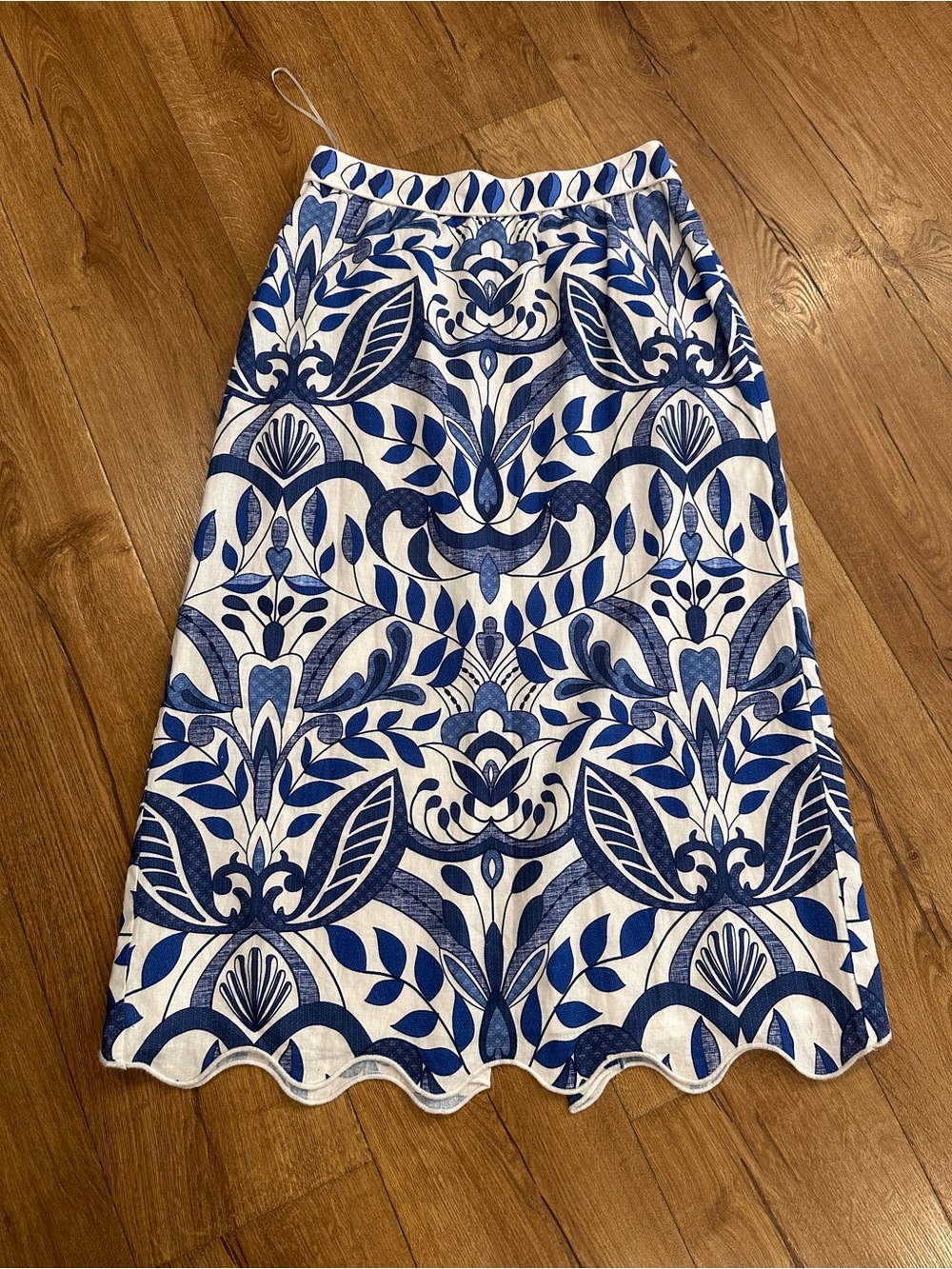 Magaschoni linen Blue & White Floral-Print Midi Skirt